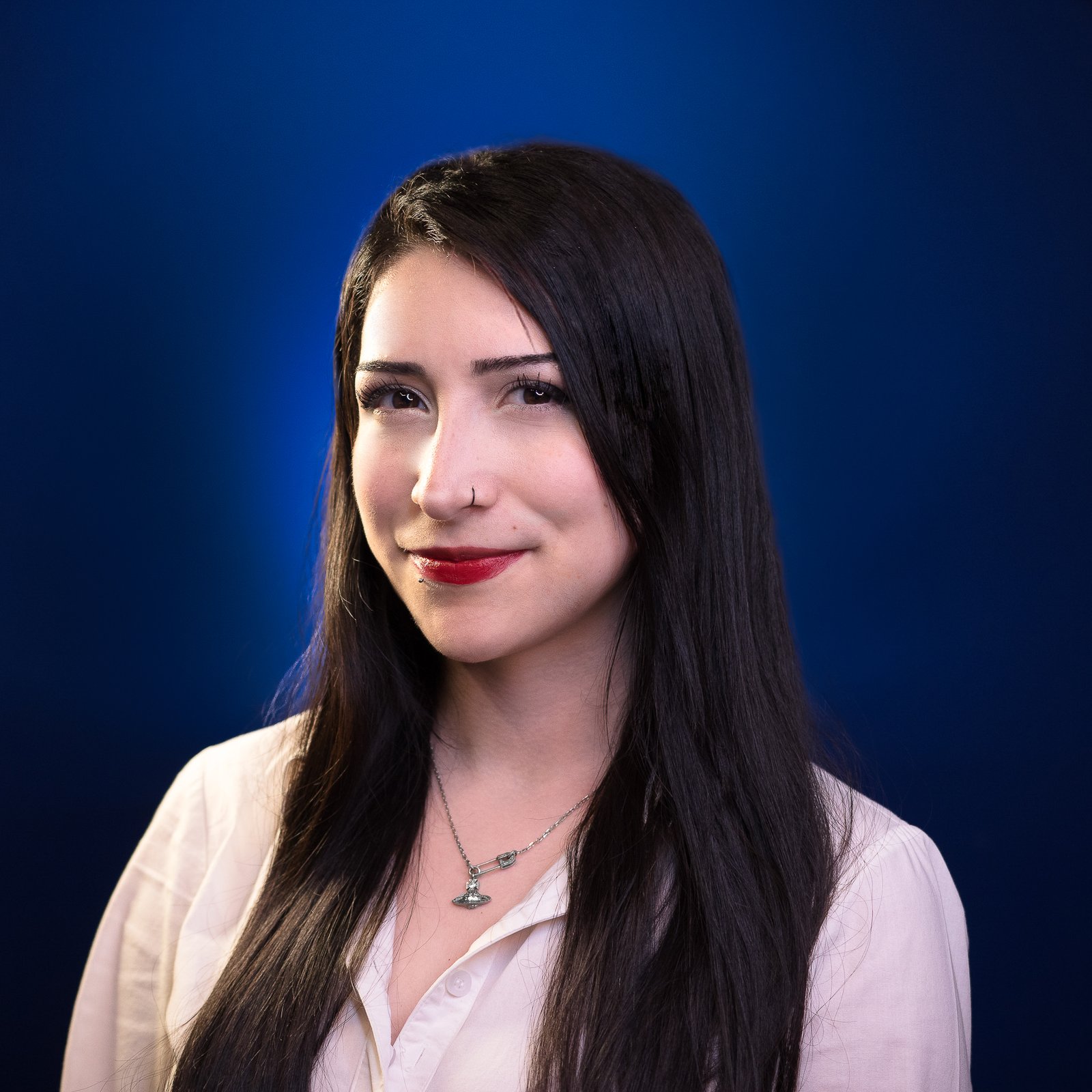 CATALINA HINOJOSA